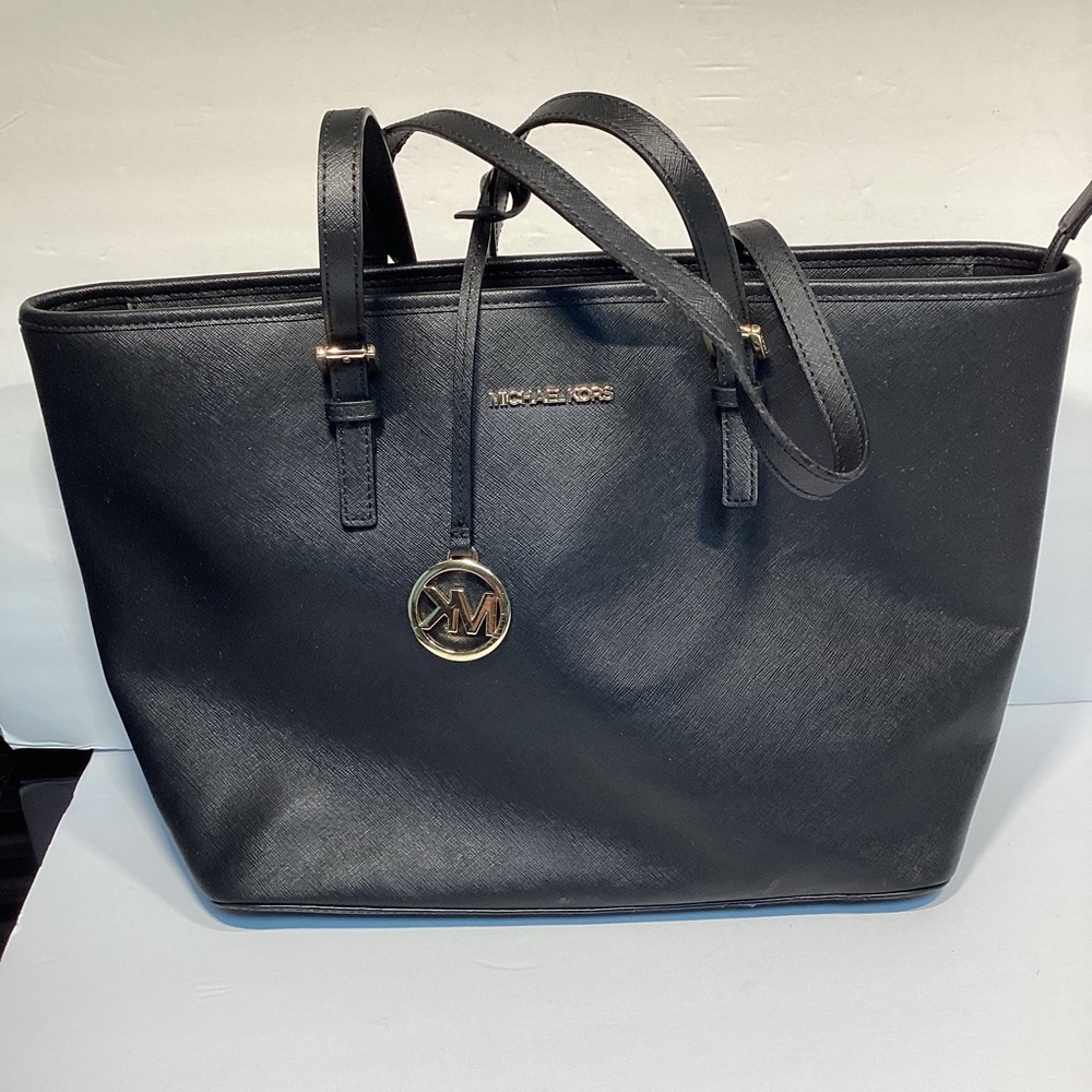 Michael Kors Jet Set zip top tote Bag Saffiano Leather Black